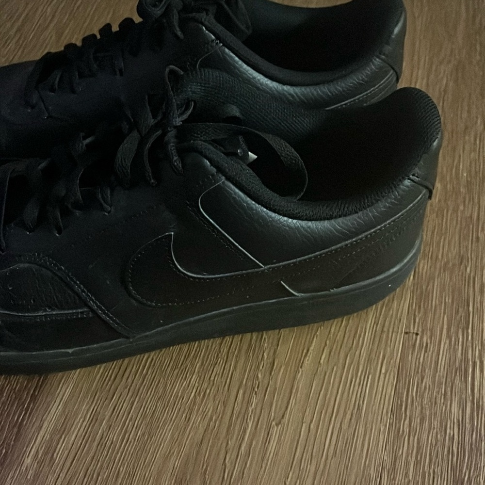 Nike court vision lo men’s size 13